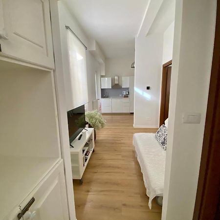 Piazza Garibaldi Eleganti Suite Con Sauna Удіне Екстер'єр фото